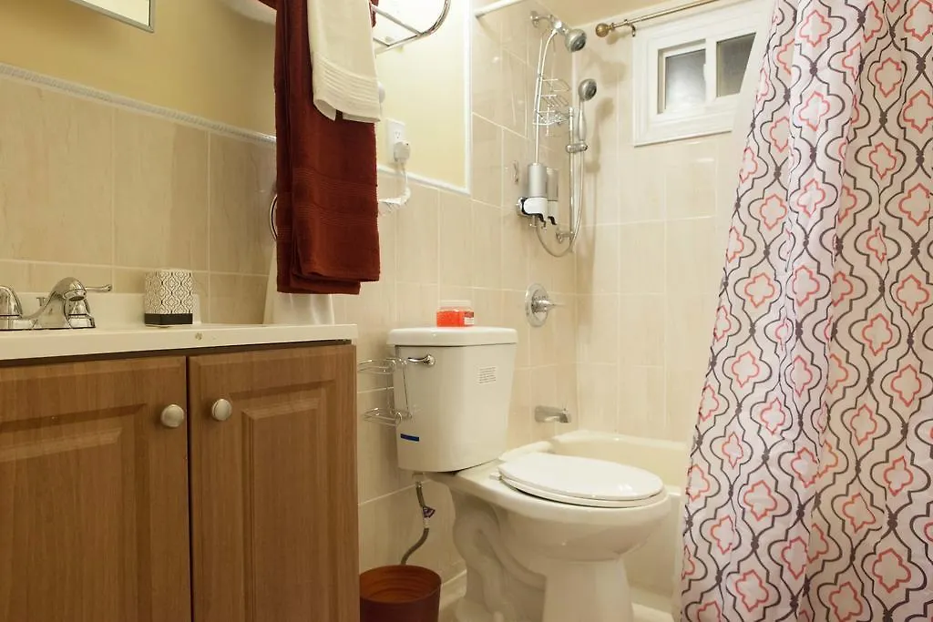 Studio And 1 Bedroom Apartments - Bronx  New York