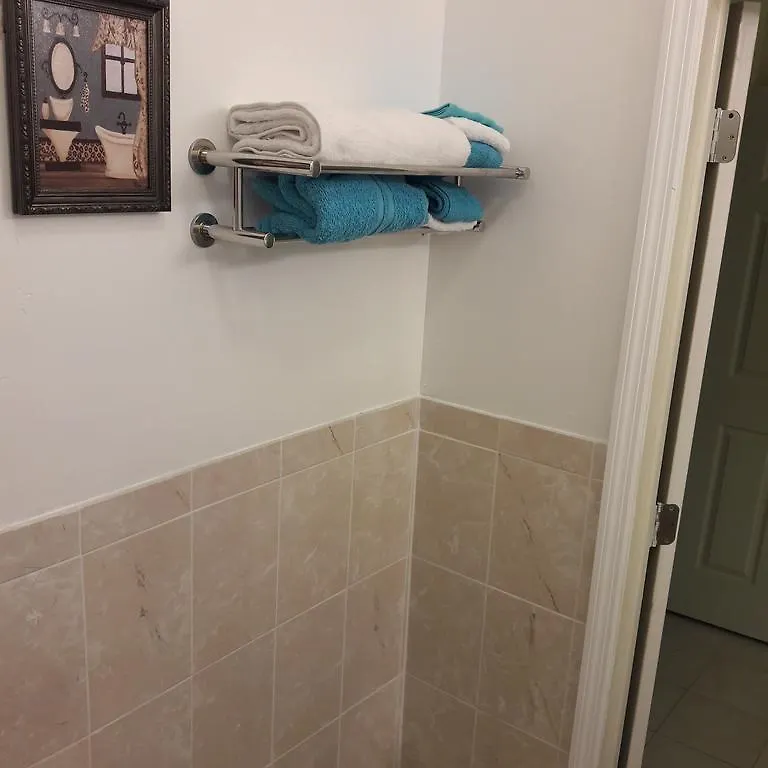 Studio And 1 Bedroom Apartments - Bronx 0*, New York United States