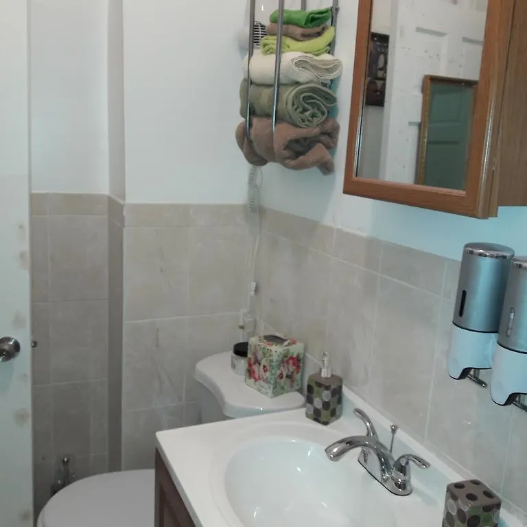 Studio And 1 Bedroom Apartments - Bronx 0*, New York United States