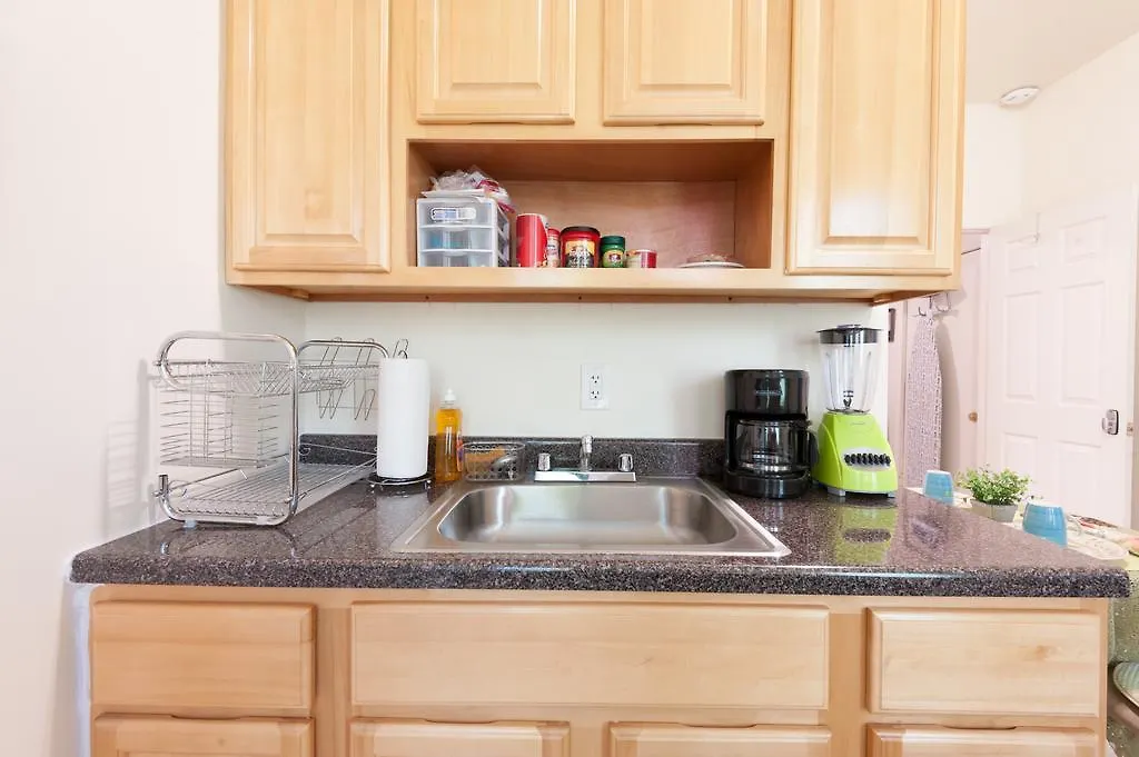 Studio And 1 Bedroom Apartments - Bronx 0*, New York United States