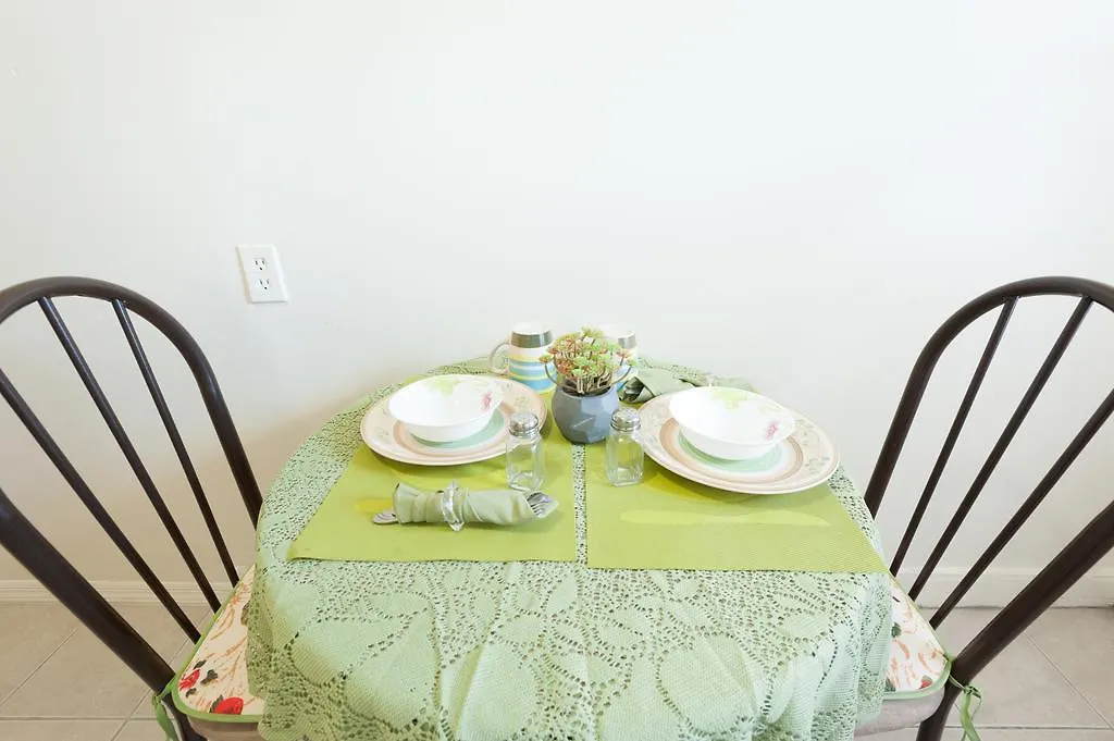 Studio And 1 Bedroom Apartments - Bronx