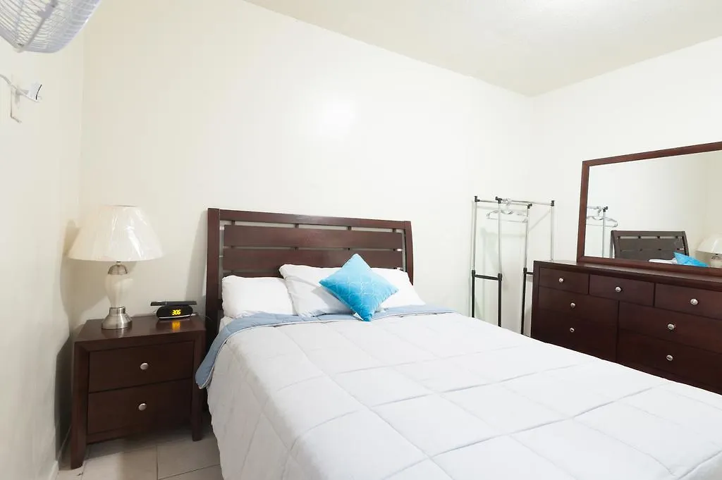 Studio And 1 Bedroom Apartments - Bronx