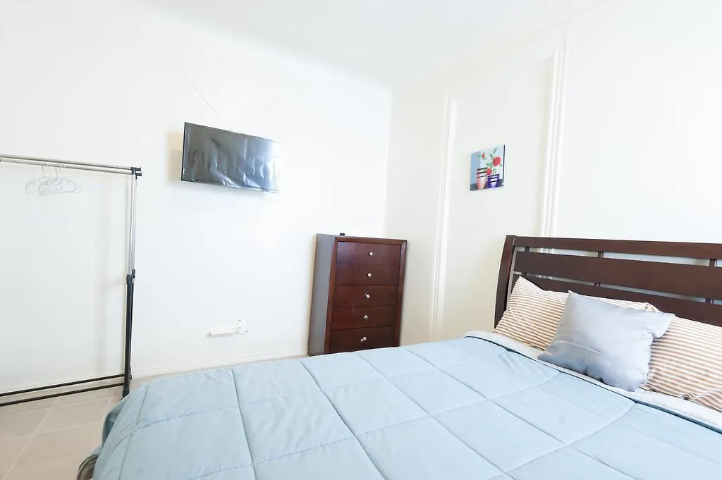 Studio And 1 Bedroom Apartments - Bronx