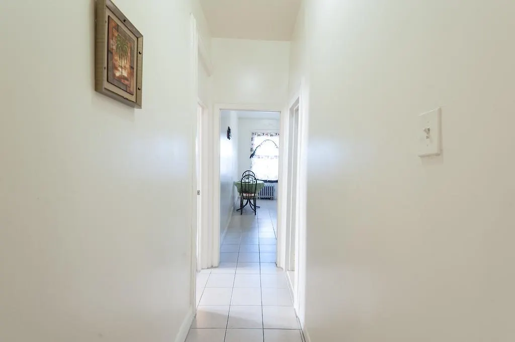 Studio And 1 Bedroom Apartments - Bronx
